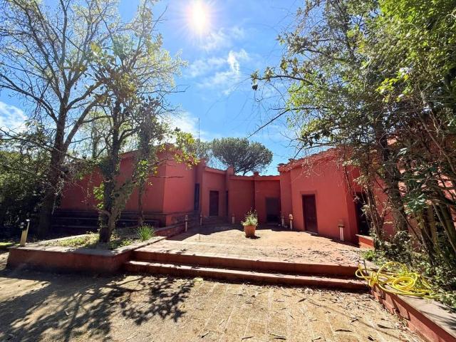 Villa in vendita a Roma RM