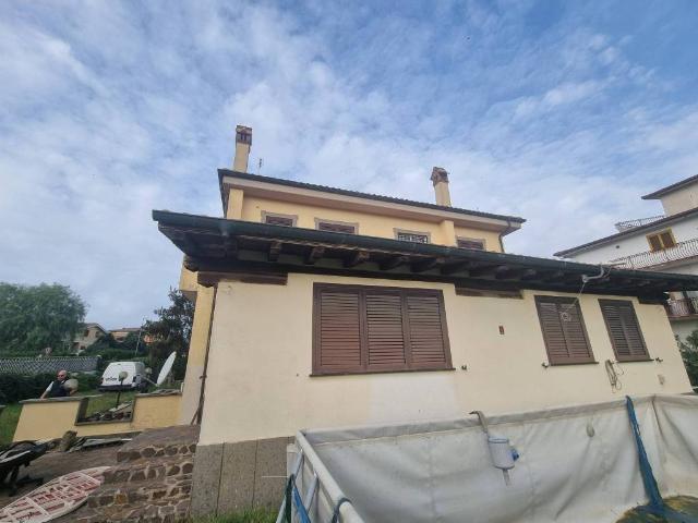 Villa in vendita a Roma RM