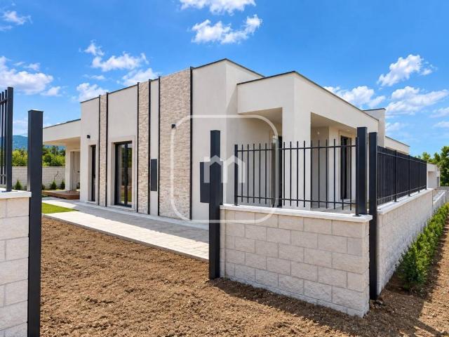 Villa in vendita a Roma RM