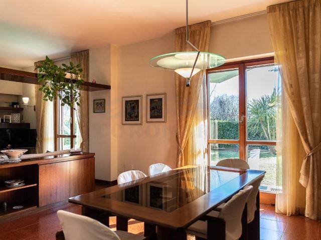 Villa in vendita a Roma RM