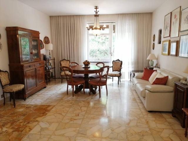 Villa in vendita a Roma RM