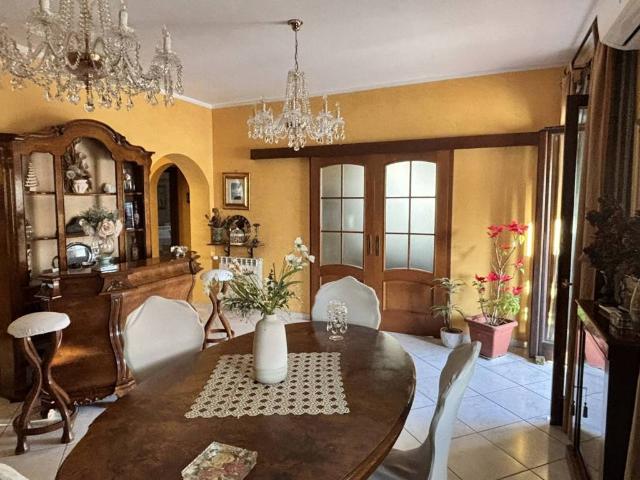 Villa in vendita a Roma RM