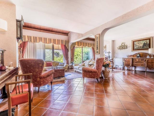 Villa in vendita a Roma RM