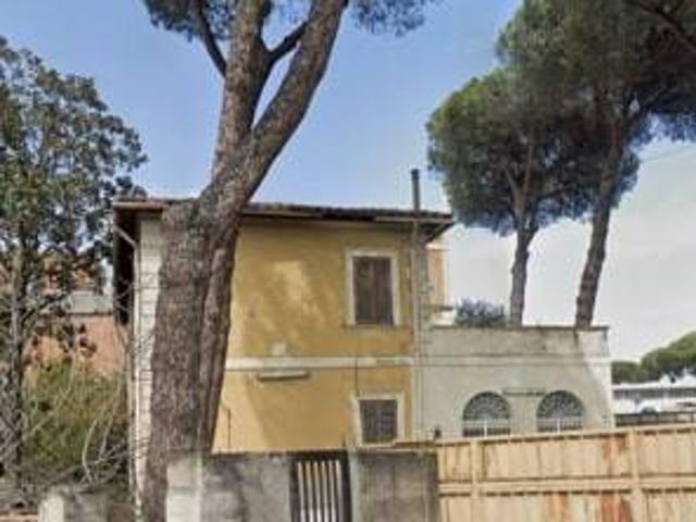 Villa in vendita a Roma RM