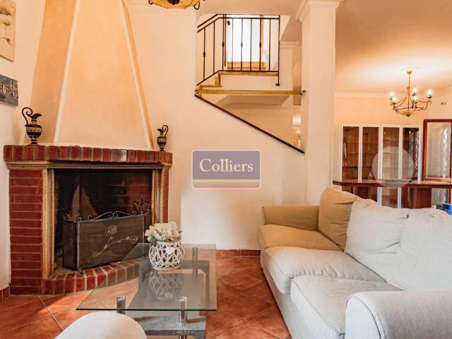 Villa in vendita a Roma RM
