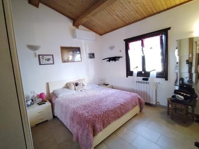 Villa in vendita a Roma RM