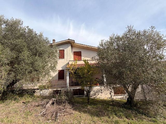 Villa in vendita a Roma RM