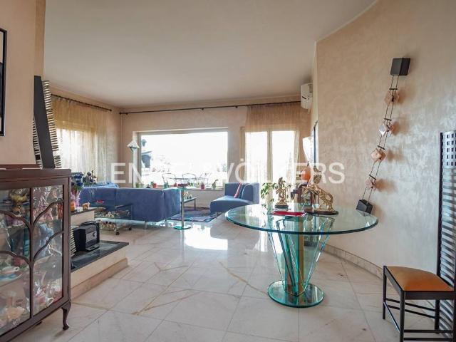 Villa in vendita a Roma RM