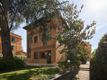 Villa in vendita a Roma RM