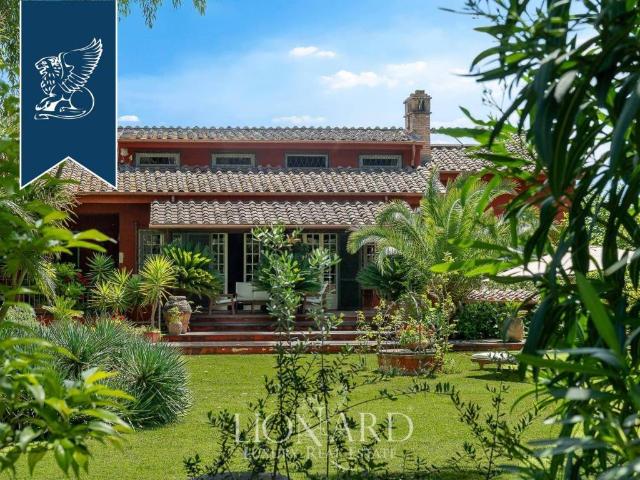 Villa in vendita a Roma RM