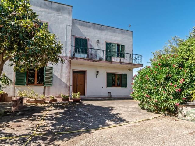 Villa in vendita a Roma RM