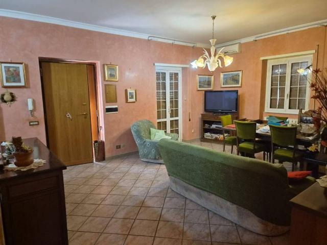 Villa in vendita a Roma RM