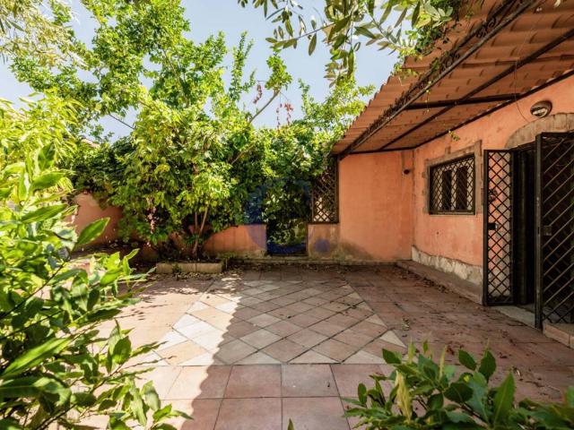 Villa in vendita a Roma RM