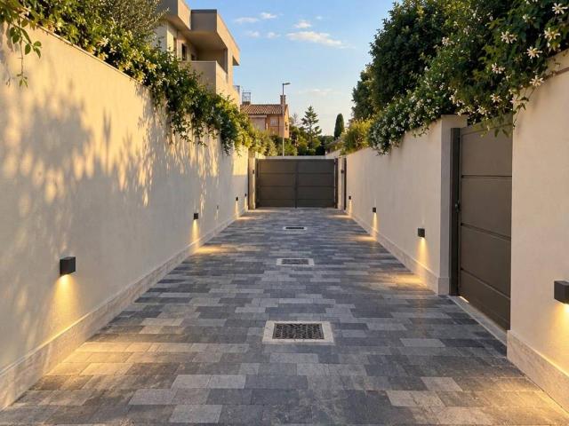Villa in vendita a Roma RM