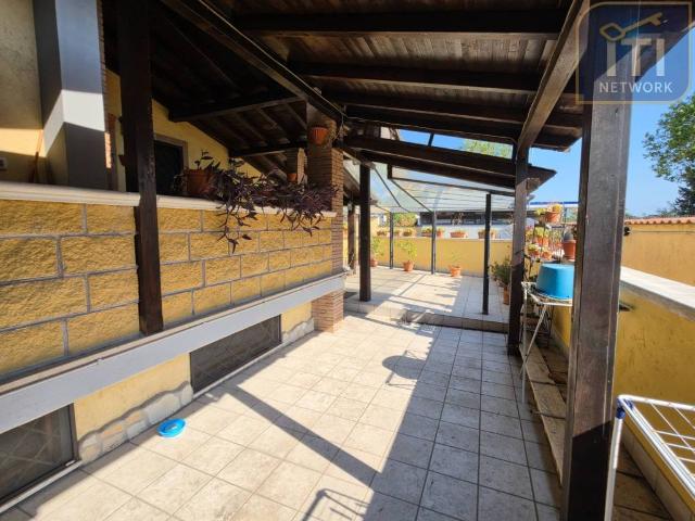 Villa in vendita a Roma RM