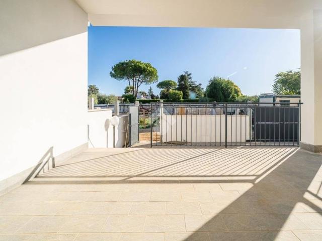 Villa in vendita a Roma RM