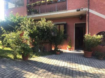 Villa in vendita a Roma RM