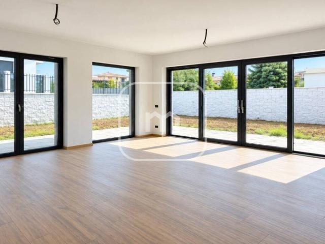 Villa in vendita a Roma RM