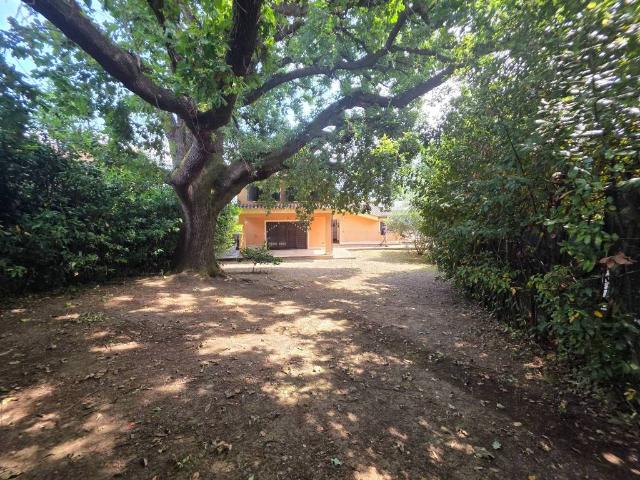 Villa in vendita a Roma RM