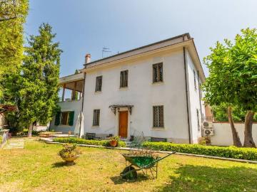 Villa in vendita a Roma RM