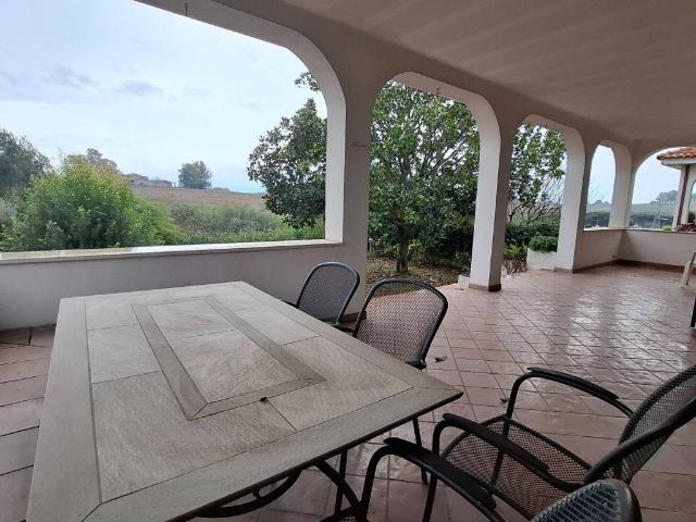 Villa in vendita a Roma RM