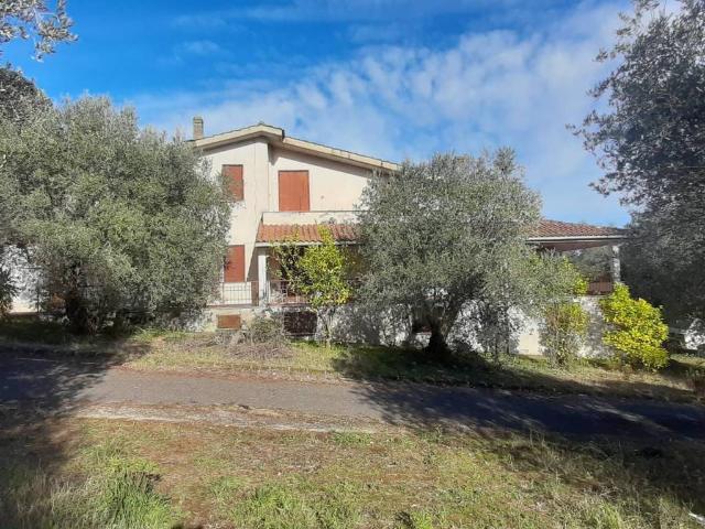 Villa in vendita a Roma RM