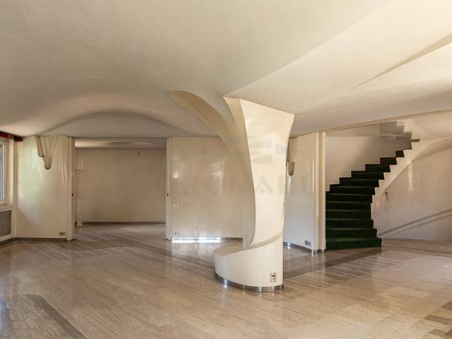 Villa in vendita a Roma RM