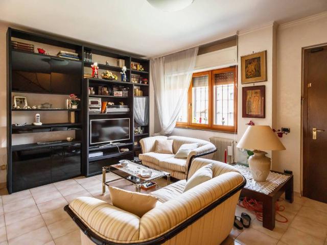 Villa in vendita a Roma RM