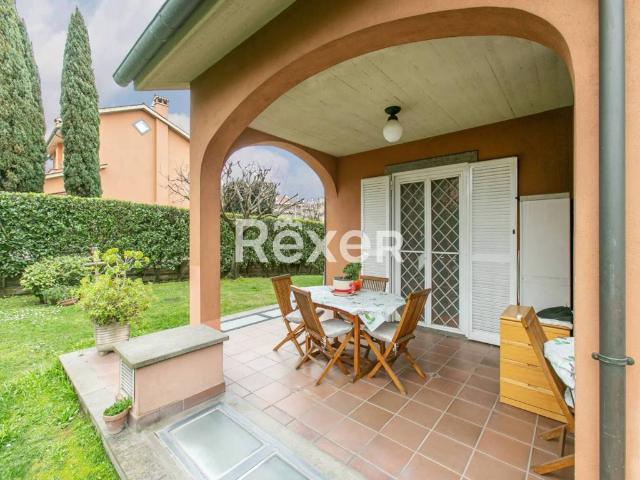 Villa in vendita a Roma RM