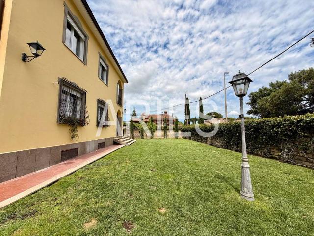 Villa in vendita a Roma RM