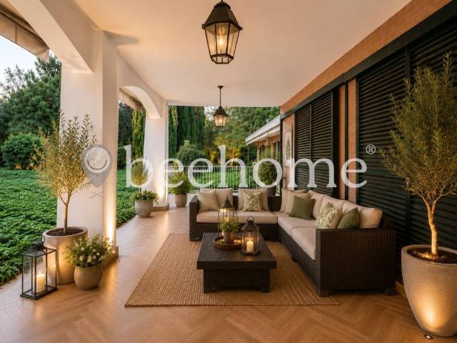 Villa in vendita a Roma RM