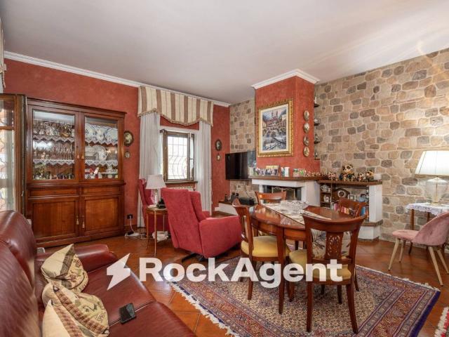 Villa in vendita a Roma RM