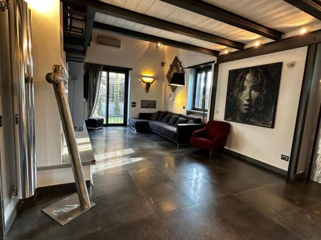 Villa in vendita a Roma RM