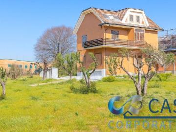 Villa in vendita a Roma RM