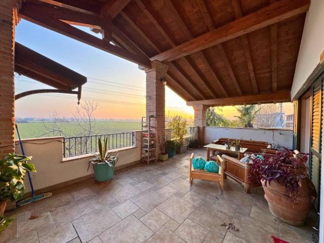 Villa in vendita a Romano di Lombardia BG