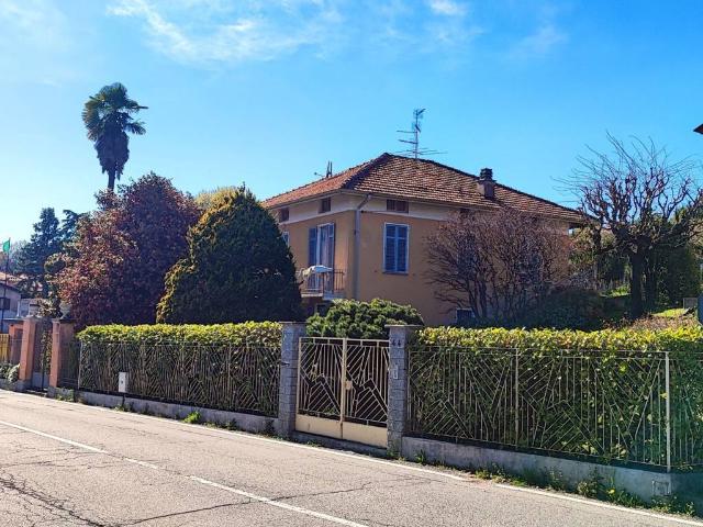 Villa in vendita a Ronco Biellese BI