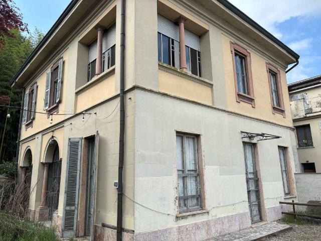 Villa in vendita a Ronco Briantino MB
