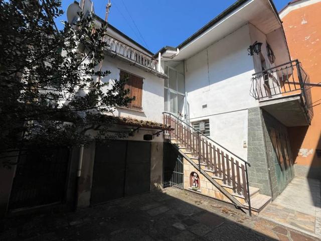 Villa in vendita a Ronco Scrivia GE
