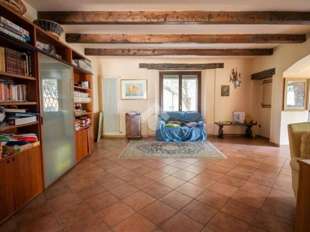Villa in vendita a Roncofreddo FC