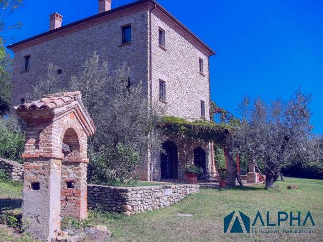 Villa in vendita a Roncofreddo FC