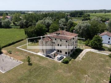 Villa in vendita a Roncade TV