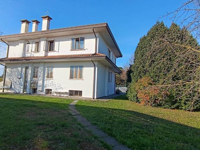 Villa in vendita a Roncade TV