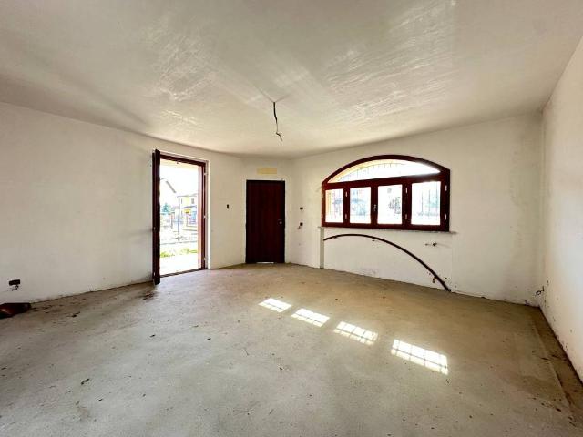 Villa in vendita a Roncaro PV