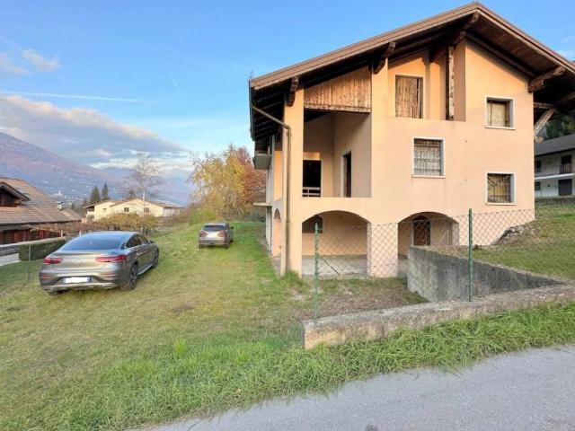 Villa in vendita a Roncegno Terme TN