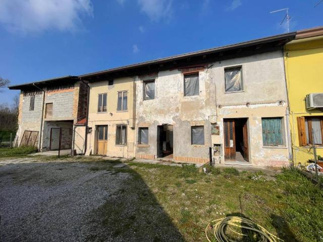 Villa in vendita a Ronchis UD