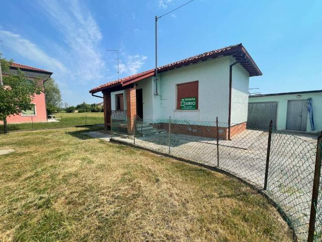 Villa in vendita a Ronchis UD