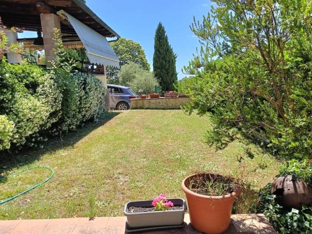 Villa in vendita a Ronciglione VT
