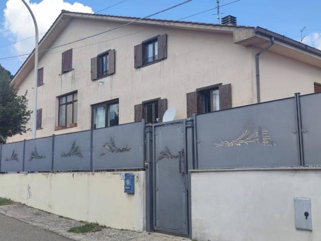 Villa in vendita a Ronciglione VT