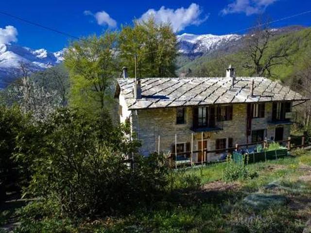 Villa in vendita a Rorà TO