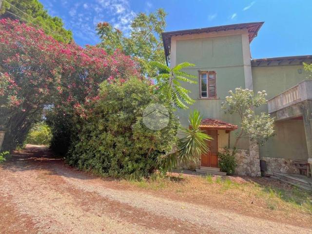 Villa in vendita a Roseto degli Abruzzi TE
